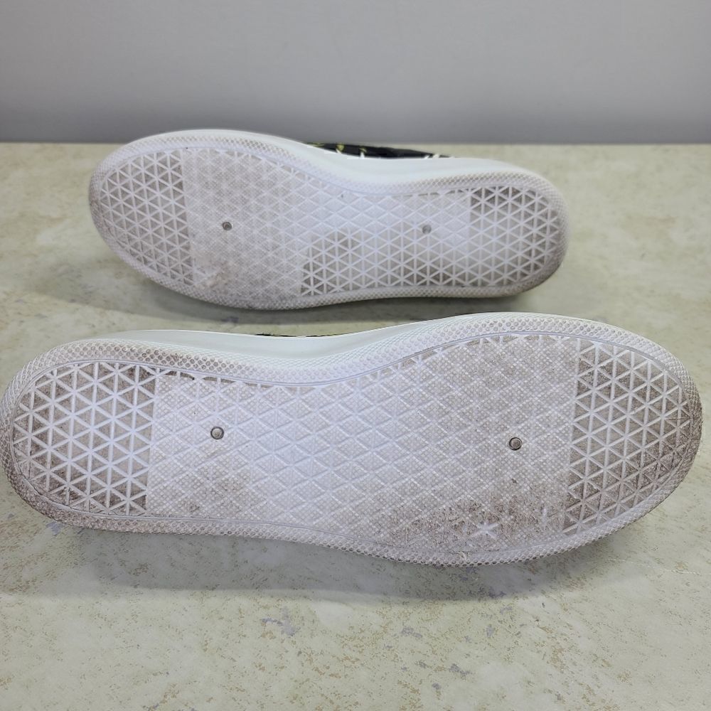 Etc. Slight Platform Slip On Sneaker Large (8-9) - Picture 5 of 7